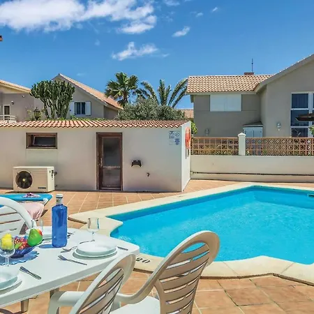 Sleeps 6 Wifi * Corralejo